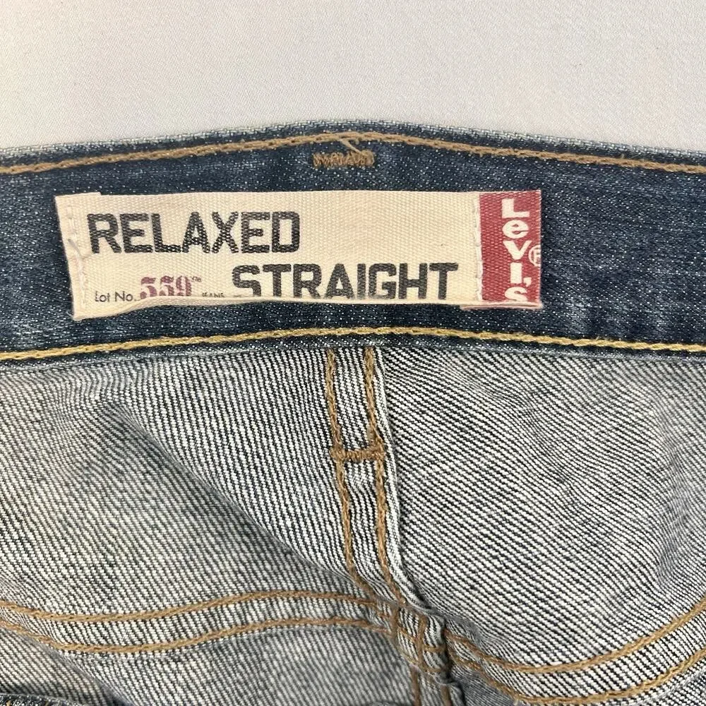 Levi’s 559 Jeans Men 40x32 Relaxed Straight Blue Denim Distressed Faded